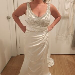 Elegant White Wedding Dress with Beaded Details